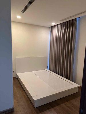 Rent the Vinhomes Central Park apartment. Two bedrooms.