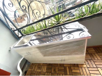 New room, interior, balcony. Next to vincom Phan Văn Trị.