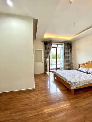 New room, interior, balcony. Next to vincom Phan Văn Trị.