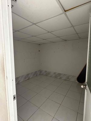 The KAbbb 4 x10 M - 1 room + guard 4.5 million a month