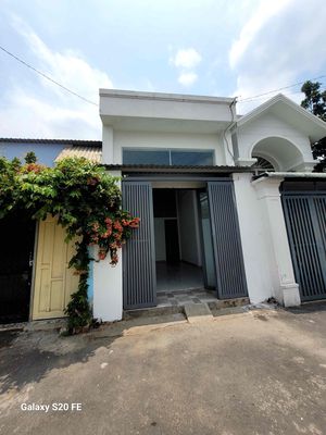 Rent 49/6 Nguyễn Thị Thảnh.