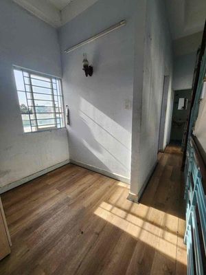 Nguyễn Văn Lượng alleyway to your home.
