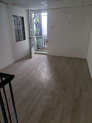 Rent a small 3 X 5 M floor one bedroom close to tây Thạnh near the backmire