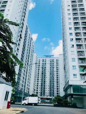 The apartment in the area for cheap wages.