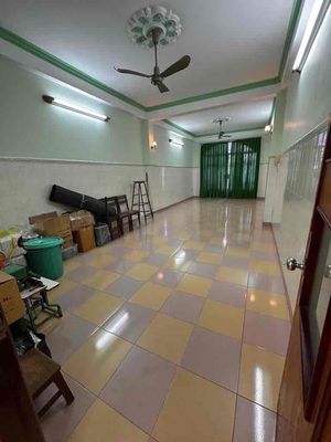 Đỗ Ngọc Thạnh-7.6 District 11-4 x25 m-4 4th floor bedroom 3 toilet 20 million