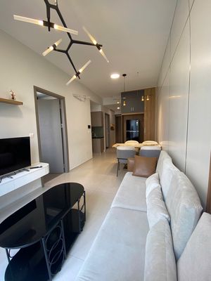 Full interior; Show lake chill chill(health); Rent 9.5 million a month.