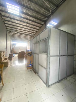 The vault is rented to the county King's Mount Fuji. 6 x 20 is 10 million