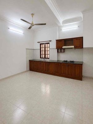 Rent an airport house.