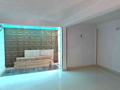 To rent Âu Cơ Tân Bình, 23 million, 3 bedrooms, 4 stories, alleycars