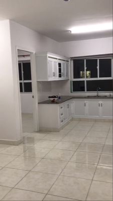 The apartment is a basic interior bedroom, hot water, bed, kitchen.