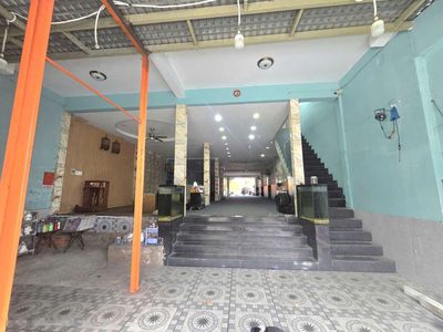 Rent a one-kd Liên khu 5-6, Bình Tân. area 9 x 40, an entire floor