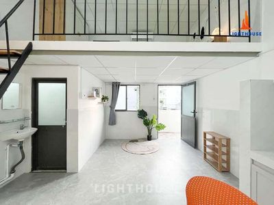 Rent room 40 meters wide, two meters high, four, four, near Mai Chi.