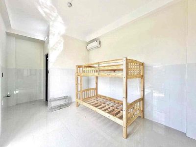 The balcony bed studio is right spkt - 4 Thủ Đức - Lê Văn Việt