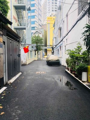 Nguyễn Trọng Tuyển - 3.5 x 17 m - business