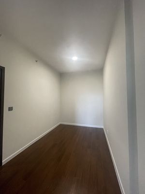 Rent 177 m2 (1 bathroom) for 7 million.