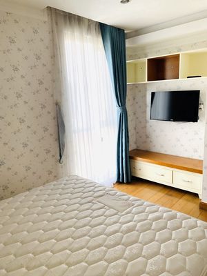 Renting apartments to the final apartment, 11th, 140 meters, 3 bedrooms, 15 million.