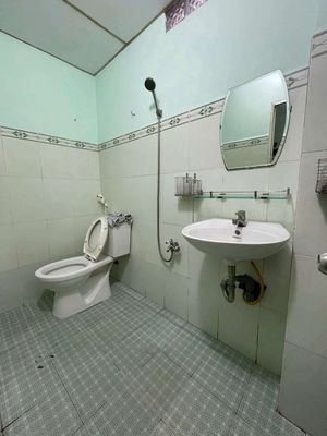 5 rooms 4 X 14 M alley 6 M Bình Thới
