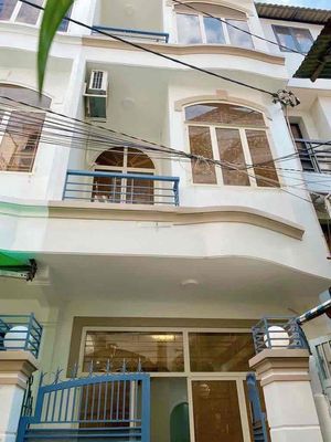 Rent a nice alleyman -Phạm Văn Hai 4 x14 2 floors for 18 million
