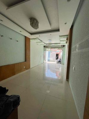 Bình Thới root house 11 4 x25 3 stories
