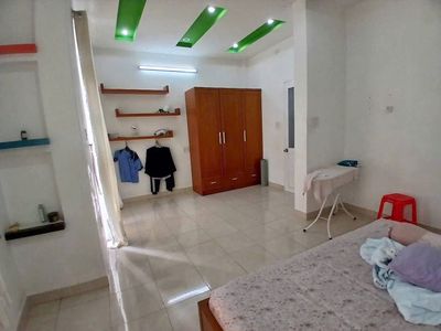Beautiful home, natural light, comfortable living space