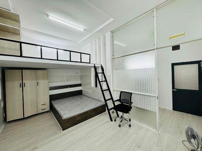 - A fullty piece of ground-cliquate furniture.