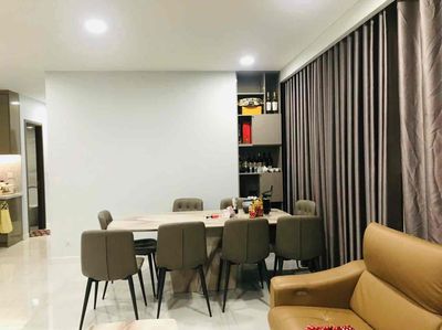 Rent a Kingdom101-2-2-2-milty apartment.