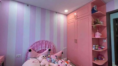 Rent a Kingdom101-2-2-2-milty apartment.