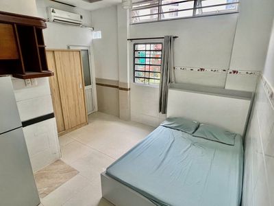 Rent a motel near the airport.