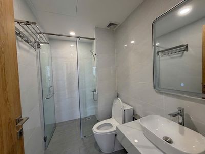 Two bedrooms - Full interior is only 28 million high, it's not virtual, it's 100 percent new house.