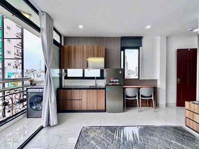 Renting Studio Full's apartment, the Tomorrow's balcony, them, Sala Shaomom
