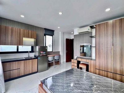 Renting Studio Full's apartment, the Tomorrow's balcony, them, Sala Shaomom