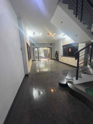 Rent a 5*20 rocket building at 32 A for 20 million.