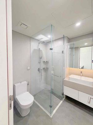 7 x 20 meters of rent, 3 for 40-year-olds, nice new apartment security.