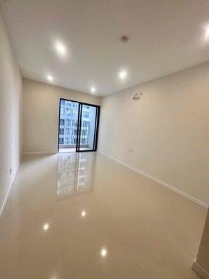 Rent Studio ntcb Lavida Plus District 7 which is only 7 million a month.
