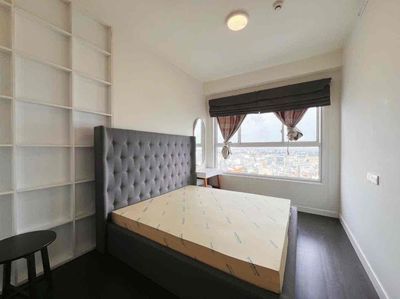 Rent a Golden Mansion apartment. Two bedrooms. Two toilets. 69 meters.