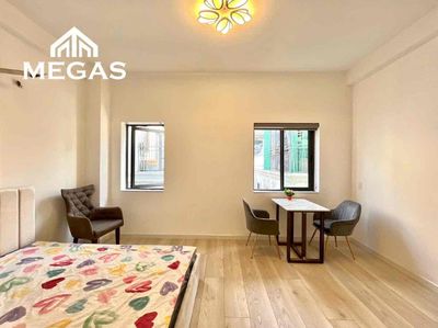 A full interior bedroom near global City - mixed lakeview ct