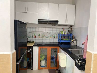 Lê Văn Thọ alley, 80 meters, level four, two bedrooms, two air conditionings, courtyard.