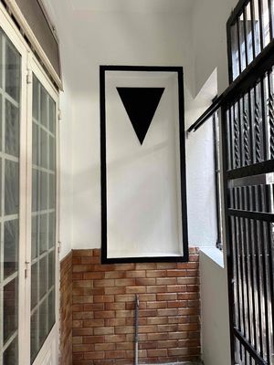 New original renter of 47th Street border of Peace
