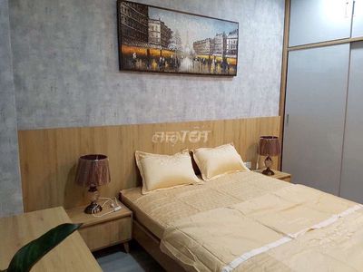 Rent three bedrooms, tall upstairs, 30 million a month high furniture.