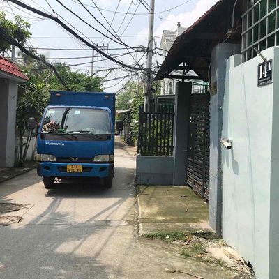 Rent a Linh Đông-foot 5 x 30 meters, 3 large bedrooms, only 13 million a month.