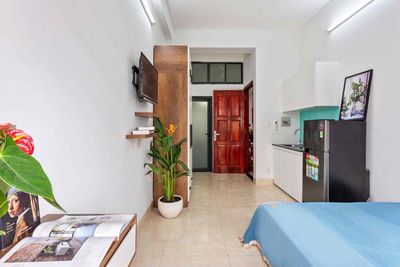 nice studio room - full balcony furniture