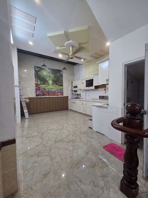 Let's rent a car alley house 1/ Lê Đức Thọ(4 x 15 m)-4 floor 6 bedroom 3 toilets - 15 million a month