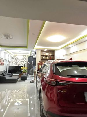 Rent a new Kinh Dương Vương, 15 million.