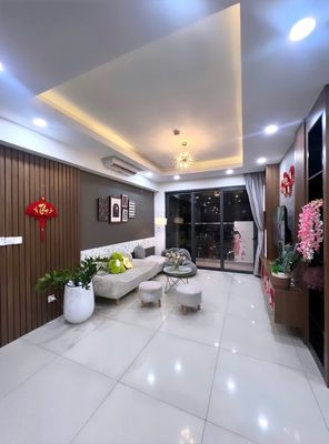 The cargo basket for the current apartment is located in Celadon City Tân Phú bedroom.