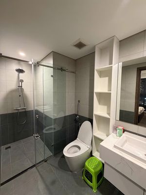 Rent two bedrooms Beverly be5 view of the entire 15 million interior park