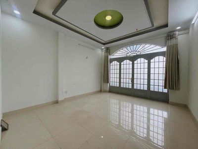 H5 M rented house - 5 x 15 - 3 bedroom - 3 toilet - good price