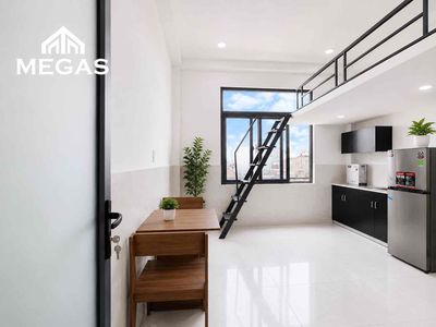 apartments with windows - open windows - full furniture