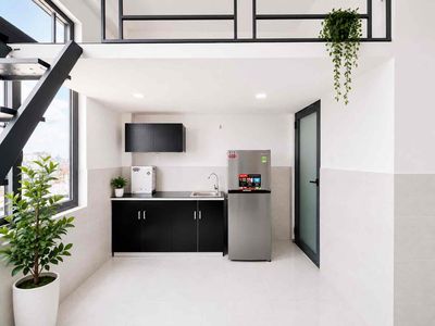 apartments with windows - open windows - full furniture