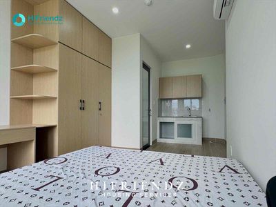 - Full interior studio - Right at the University of Constitution, Ueh cs N