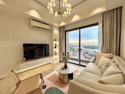 Two beautiful interior bedrooms for rent at one veranda